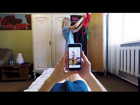 ❤️ ماں کے گھر آنے سے پہلے ہی سوتیلی بہن نے اپنے بھائی کو کم کر دیا۔ سیکس  ﹏